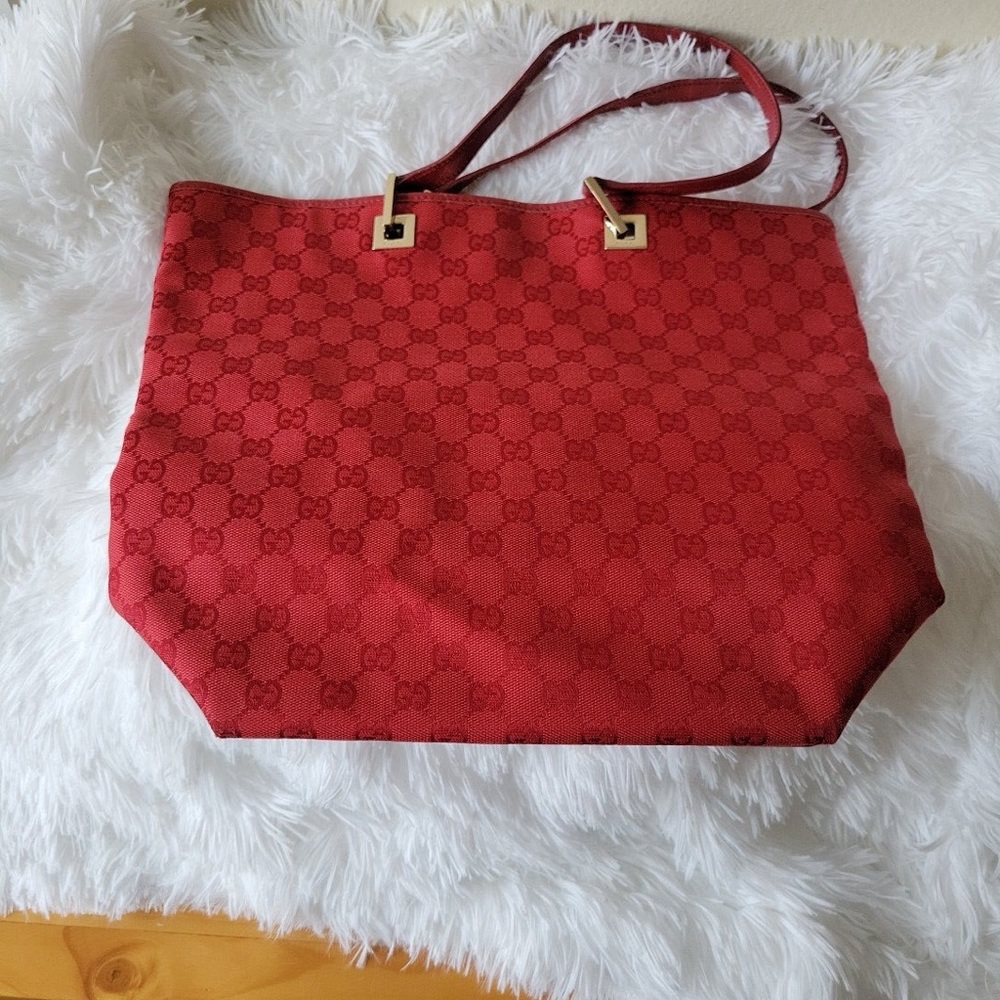 Authentic Gucci Canvas Tote with Certificate of Authenticity Good Condition